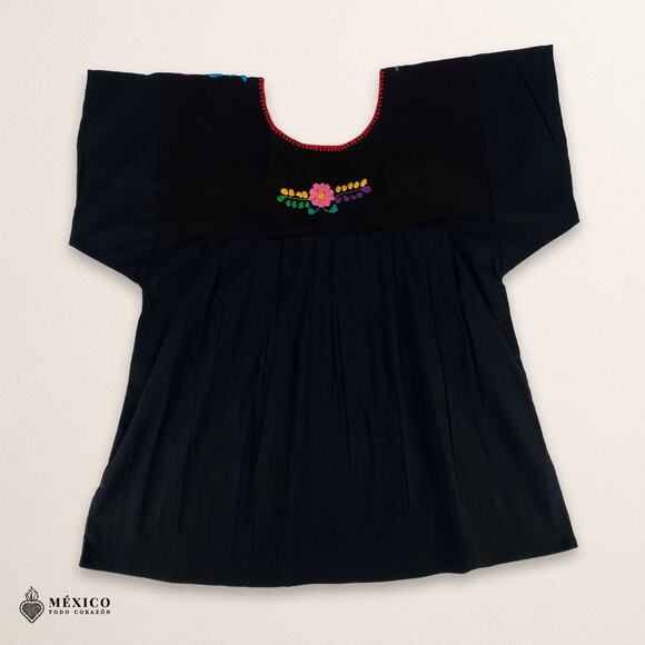 Mexican Embroidered Blouse – Handmade Otomi Floral & Animals Design - Picture 5 of 5